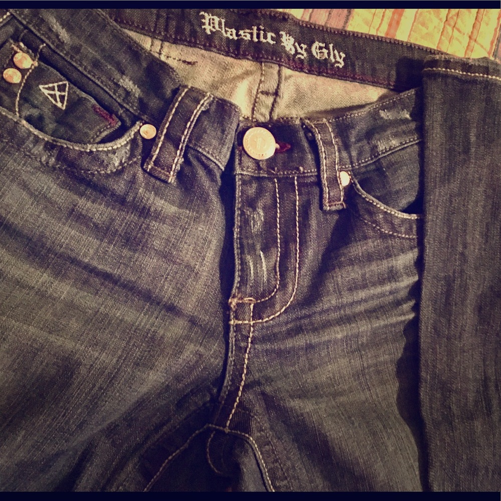 Brand new Plastic by Gly size 27